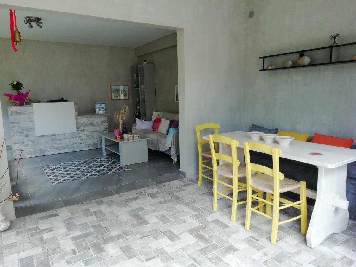 Helena Apartments Paralia Panteleimonos Dış mekan fotoğraf